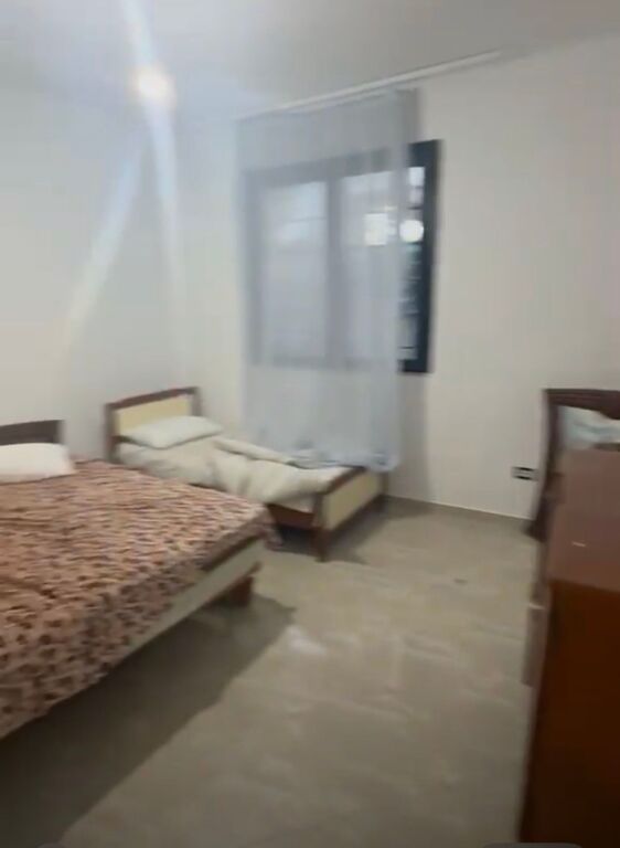 Jepet me qera apartament 2+1 kenet durres