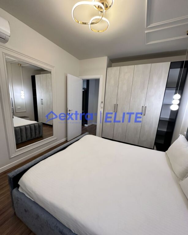 VENDESI APPARTAMENTO 1+1  Via Skënder Luarasi, Comune di Parigi, Tirana