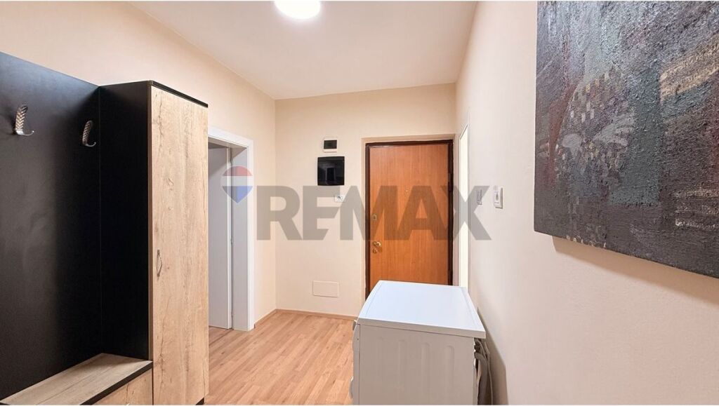 Appartamento - In Affitto - Via Durrës