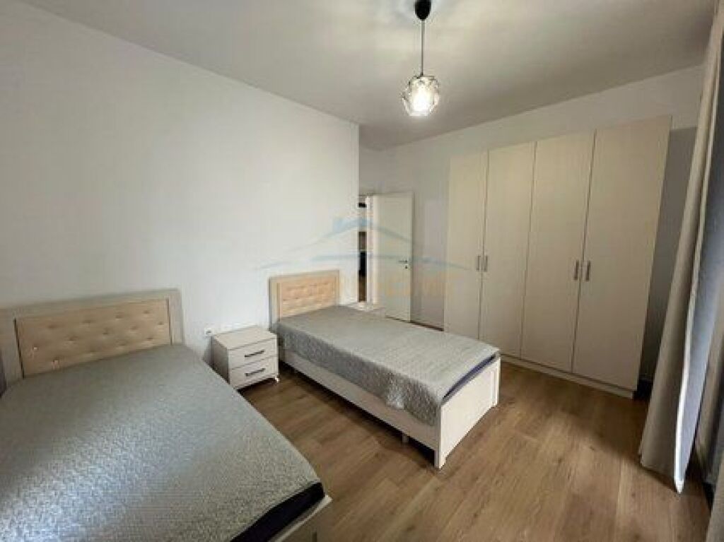 In vendita, Appartamento 2+1+Posto Auto, Grand Gallery, Yzberisht, Tirana