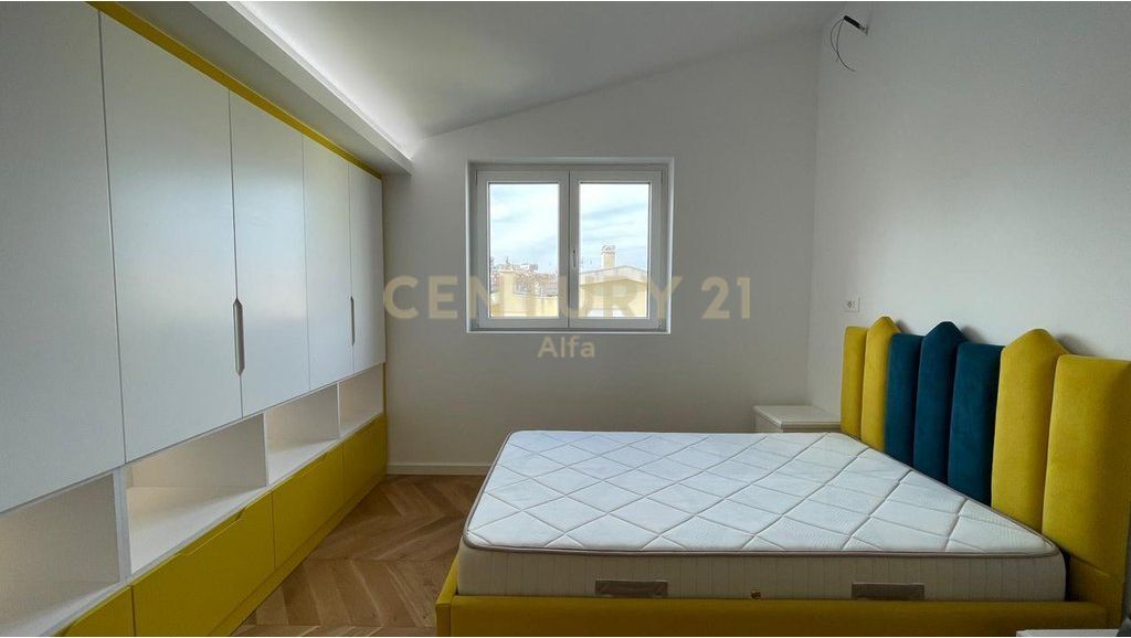 Appartamento 3+1 in affitto con veranda, posto auto incluso – arredamento nuovo, Giardino Botanico! 1.600 € /Mese