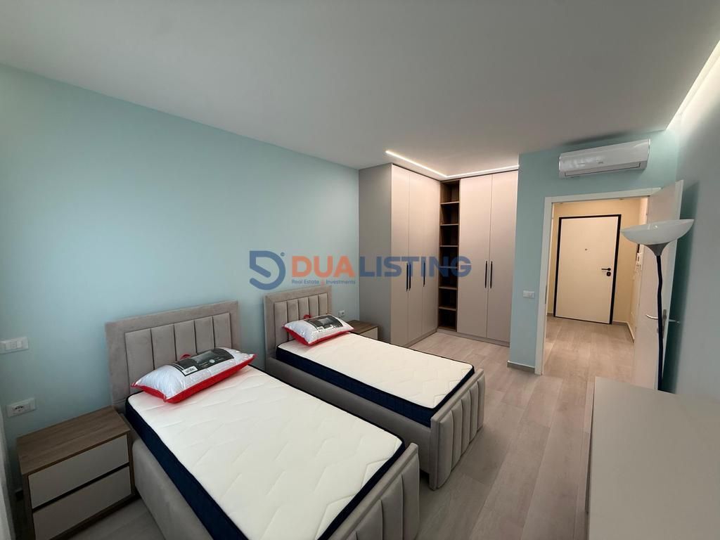 JEPET ME QIRA | Apartament 2+1+2 me Post Parkimi – Radisoni, Liqeni i Thatë 1,300 €
