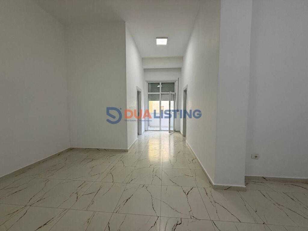 Zyra per Qira Donika Center Mine Peza