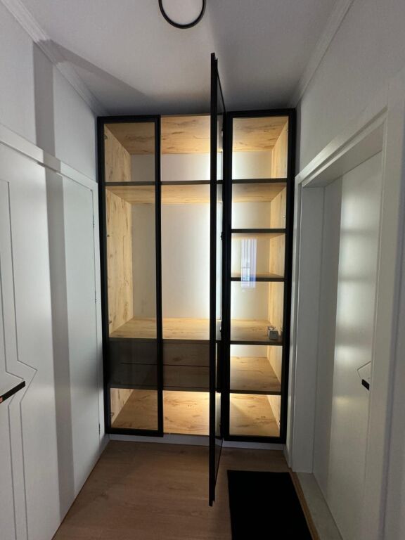 Qera | Apartament 2 + 1+2 | Rruga e Durrësit | 1500 €/muaj