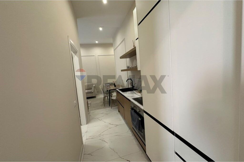 Apartament 2+1 me qera Qender