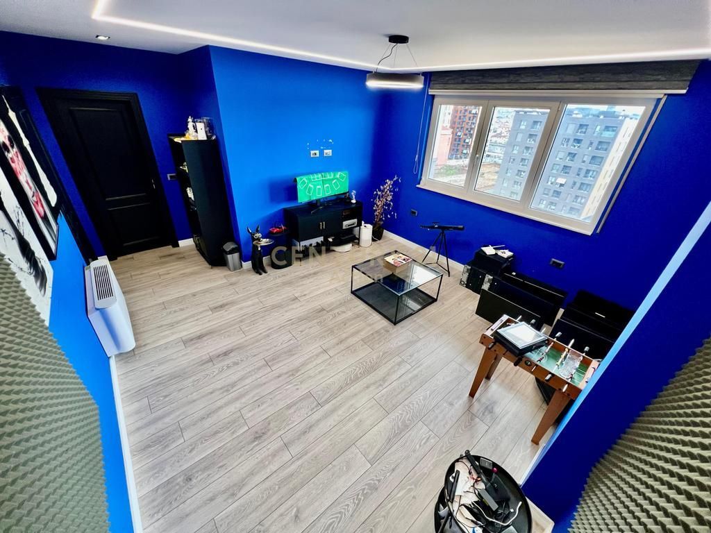 QIRA, ZYRË MODERNE - 📐 180 M2 me POST PARKIMI &amp; PAMJE, PORCELAN‼️ 1,600 € /Muaj