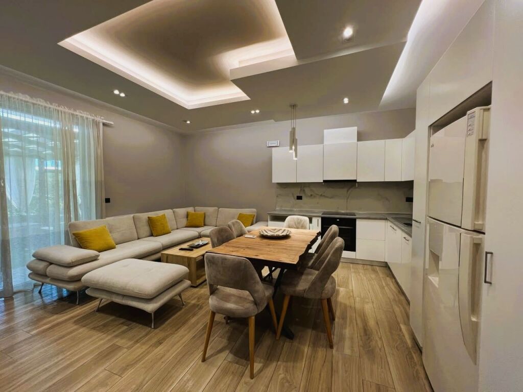 🏡Apartament 2+1 me qira+kopsht🌿PRANË TEG-ut 🏡