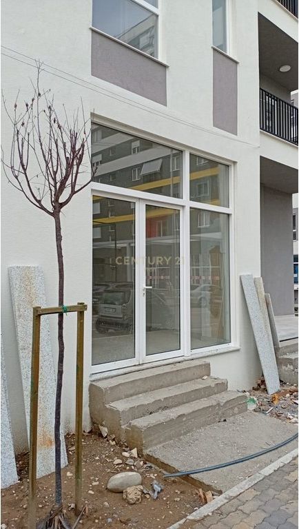 Ambient Komercial për Investim – Potencial për Hotel