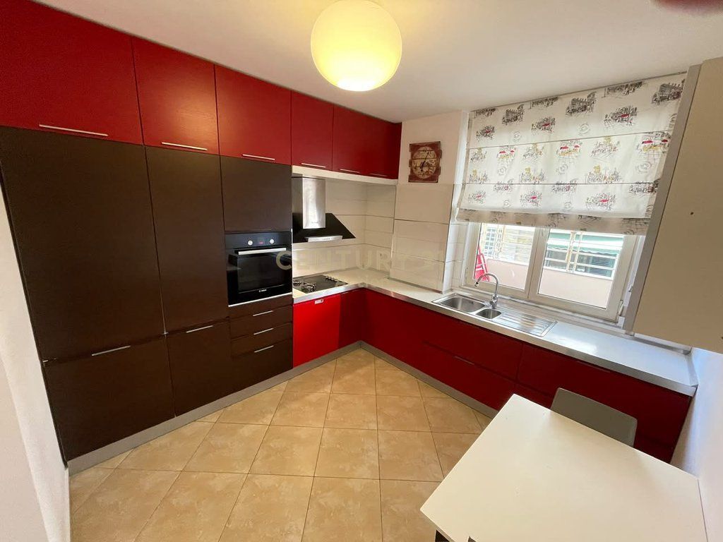 🏠 QIRA, APARTAMENT MODERN 1️⃣➕1️⃣ me 2️⃣ TUALETE, MINISTRIA JASHTME‼️