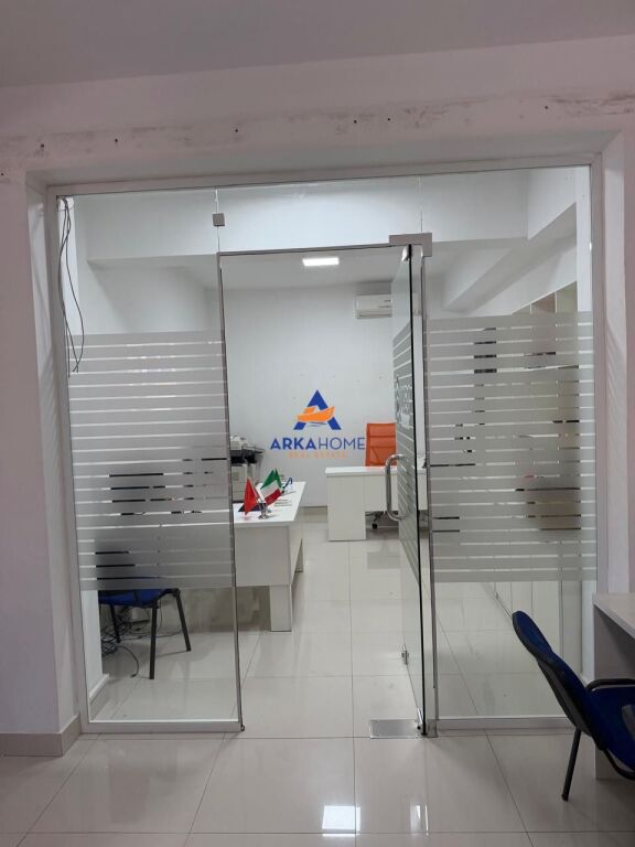 PREMISES FOR RENT 180 M2 "RRUGA E DIBRES" 200,000 LEKE