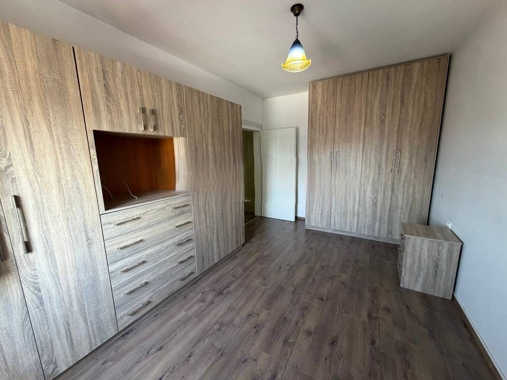 VENDESI APPARTAMENTO 2+1+DEPOSITO A DON BOSKO !!! 200.000 € 18.500.000 Lek