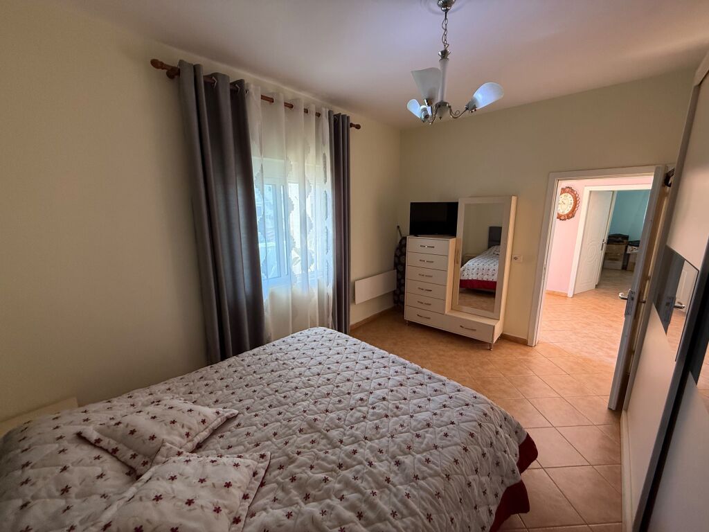 📣 QERA Apartament 2+1 Me Kuzhine Me Vete Dhe Verande 📍 Misto Mame, Prane Hotel 7777 🛣️ Rruga “Besim Alla” ✨     💶 Cmimi 50.000 Leke/Muaj