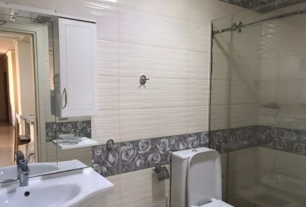 Appartamento 2+2 In Affitto a Zogu i Zi, Tirana - 700€ | 115 m²