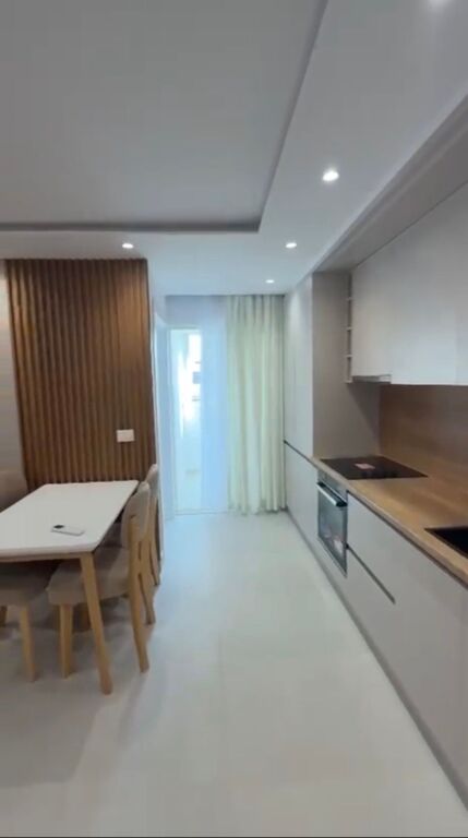 Shitet apartament 1+1 plazh
