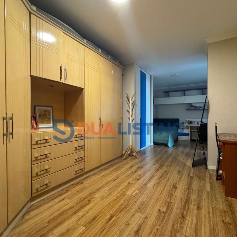 Apartment for sale Paris Commune