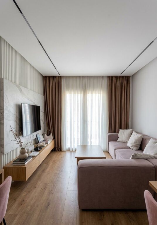 Jepet me Qira Apartament Luksoz 1+1 te Kodra e Diellit, Tiranë – 65 m² me Parkim