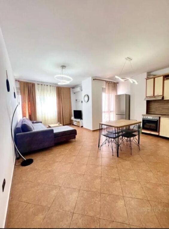 Appartamento 2+1 in affitto, Don Bosko / Jordan Misja / Bulevardi i Ri, 80 m², 650 €/mese
