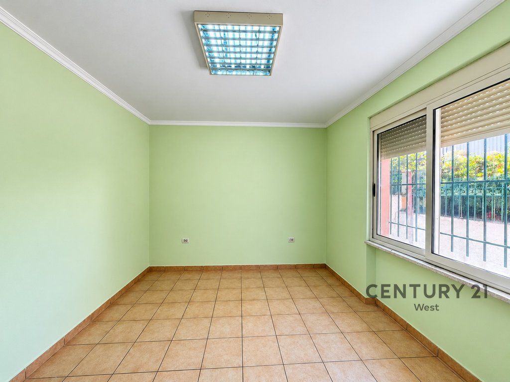 VILLA SU TRE PIANI IN AFFITTO – COLLINA DEL PRETE