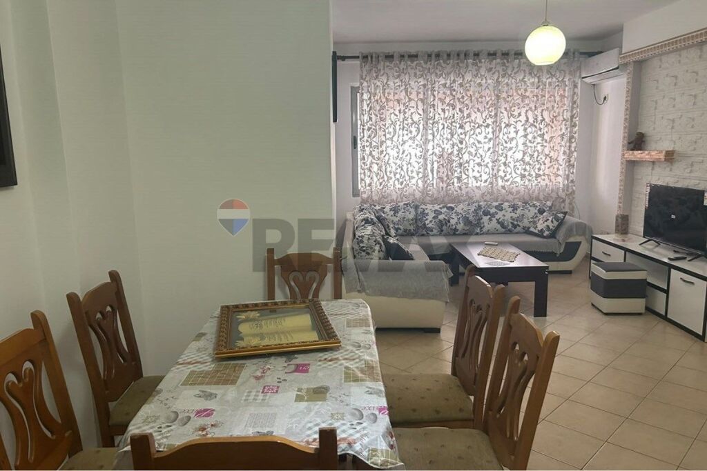 Apartament 1+1me qera Astir