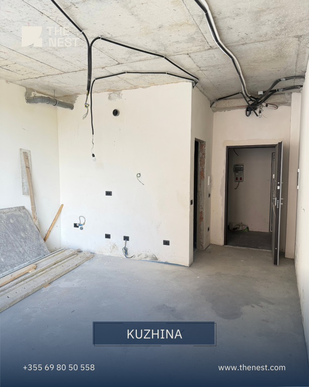 TN0032 |  STUDIO AP.  PËR SHITJE TEK EKSPOZITA B.