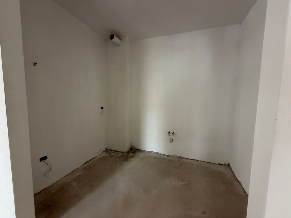 Shitet Apartament 2+1+2 - Bulevardi i Ri, Novus Complex