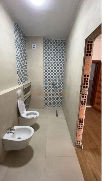 Shitet, Apartament 1+1, Unaza e Re