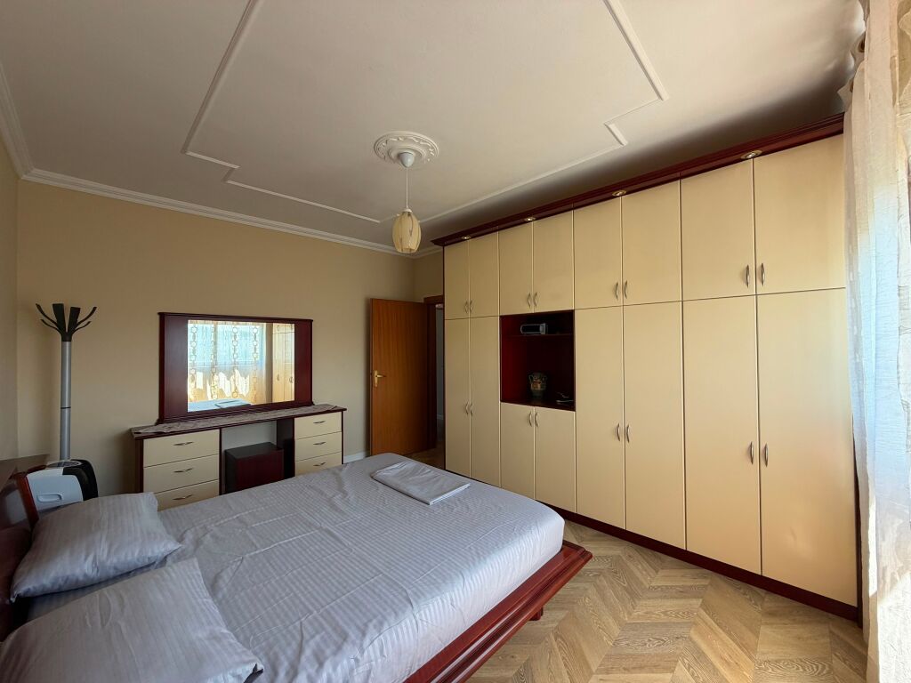 For rent 4+1 apartment ex Exhibition, near the ring Gjergj Fishta Boulevard