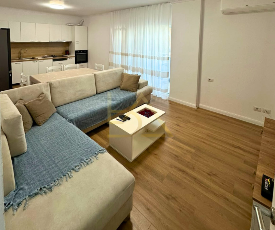 AFFITTASI APPARTAMENTO 2+1 – 21 DICEMBRE, TIRANA