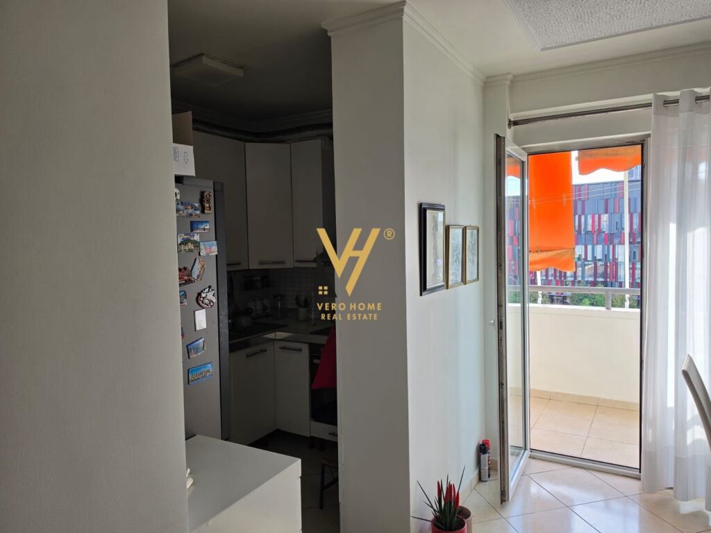 JEPET APARTAMENT 2+1+2+2BLK ME QIRA TE ARENA CENTER 2.000 EURO