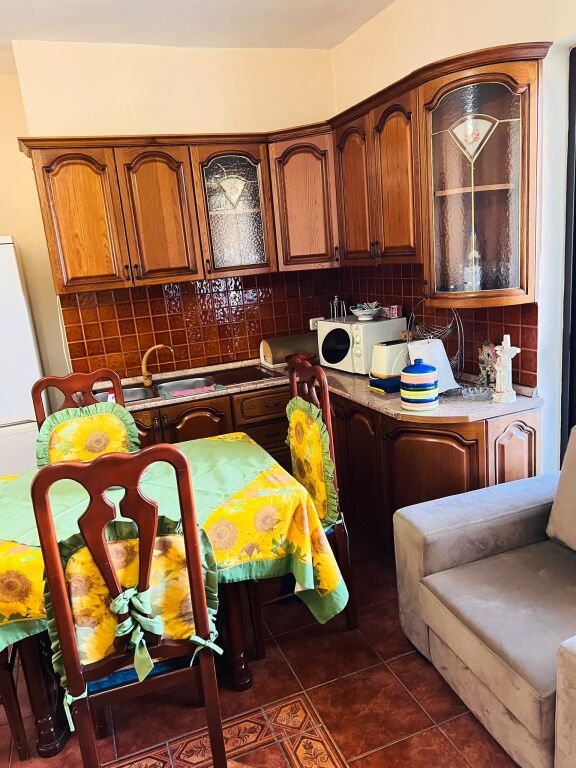 Appartamento 2+1 in Affitto vicino a Varri Bamit Tirane