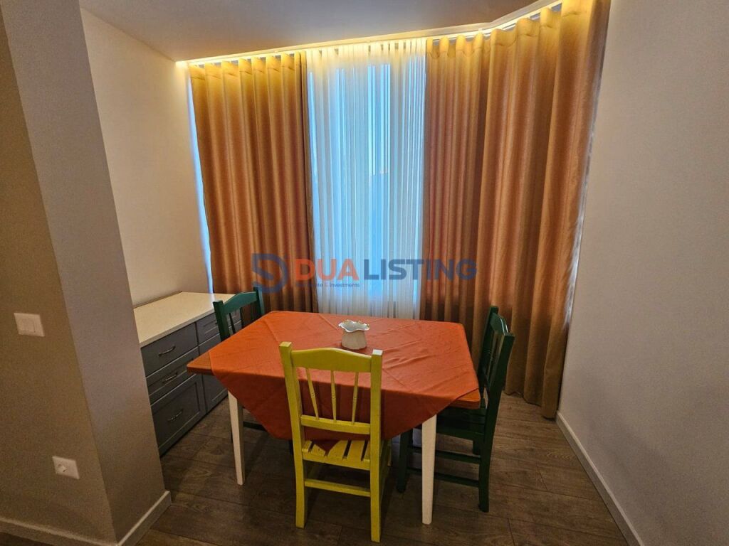 SHITET APARTAMENT 2+1 DHE GARSONIERE ZOGU I ZI, TIRANË