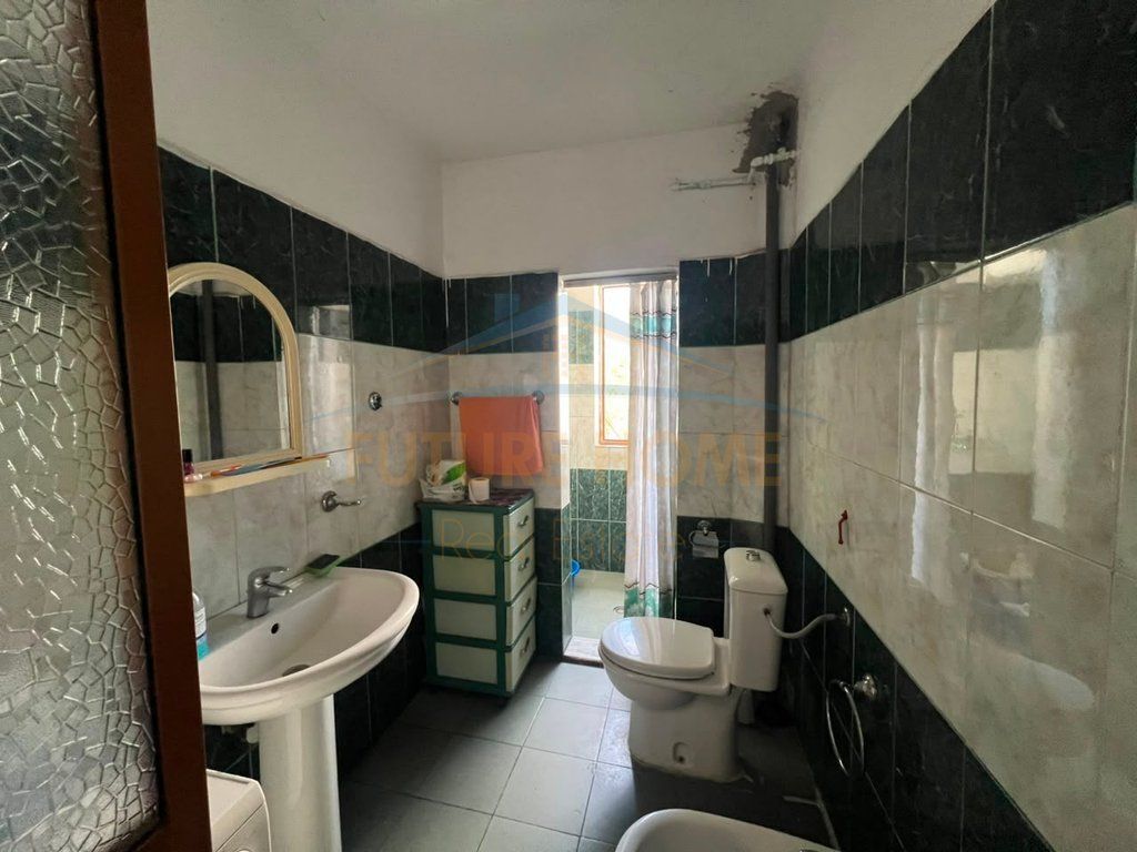 Qira,Apartament 1+1,Oxhaku,Tirane. 493 €