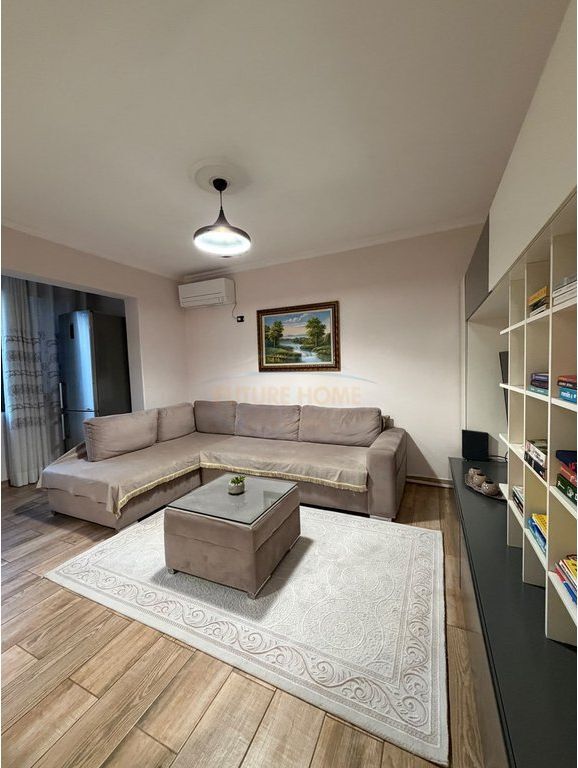 Qira,Apartament 2+1,Oxhaku,Tirane. 650 €    60,000 Lekë