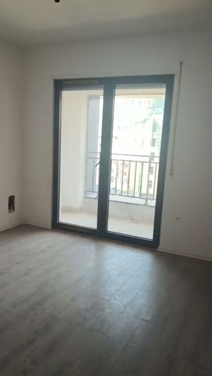 Qera | Apartament 2 + 1 | Kompleksi Ndre Gjoni | 750 €/muaj