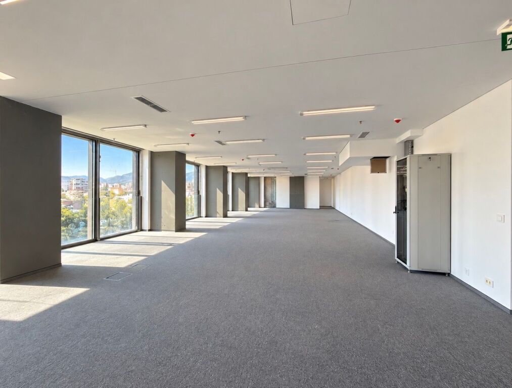 Ufficio in affitto superficie 1569 m2 a Downtown One