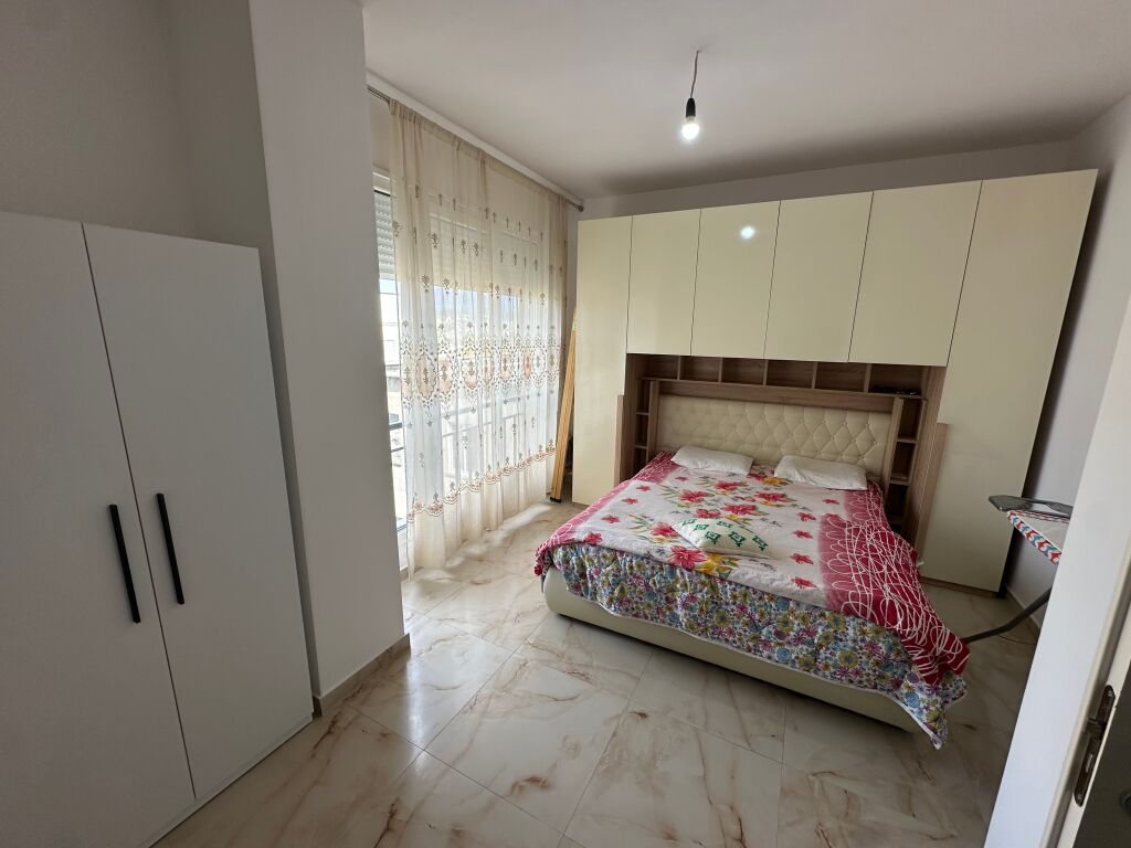Appartamento in affitto ospedali "Nene Tereza" 1+1 50.000 leke