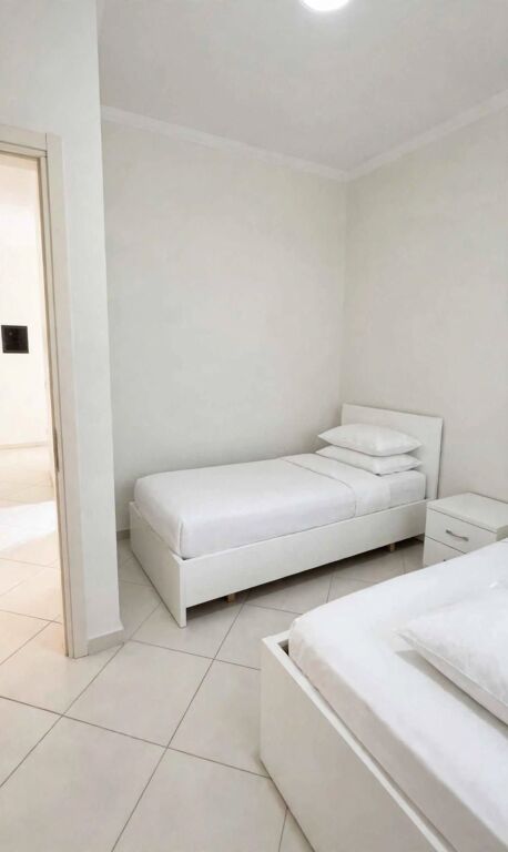 Affittasi appartamento 2+1 Giardino Botanico 600 euro