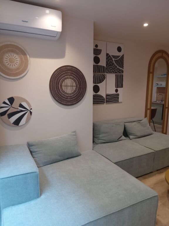 🏡 JEPET ME QIRA APARTAMENT 1+1 – KOMPLEKSI ODEON, VLORË