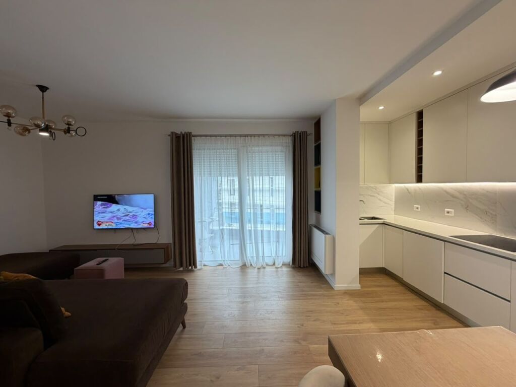 Jepet apartament 2+1+2 me qira tek Kopshti Zoologjik , Kopshti Botanik , Liqeni i Thate
