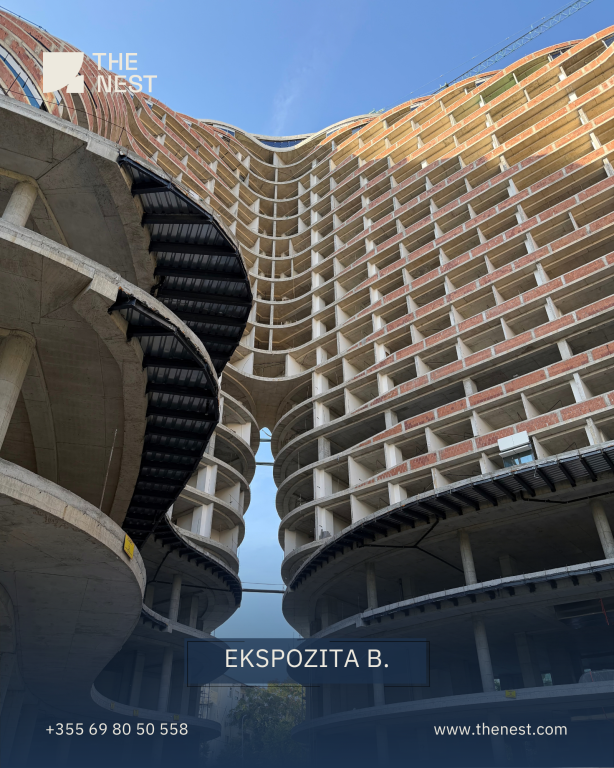 TN0032 |  STUDIO AP.  PËR SHITJE TEK EKSPOZITA B.