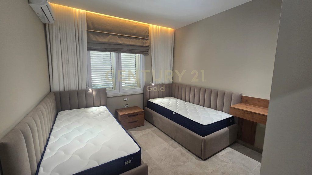 Apartment 2+1 newly renovated for rent on Durres Street