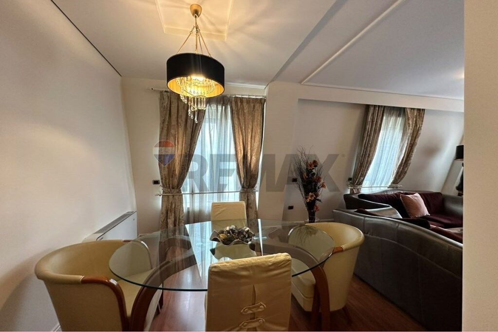 Apartment 2+1+2+Parking for rent Blloku