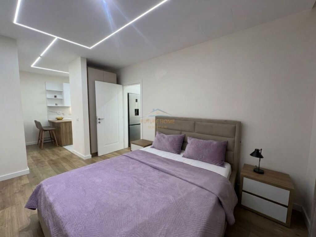 Qera, Apartament 2+1+ Verandë, Fusha Aviacionit, Tiranë