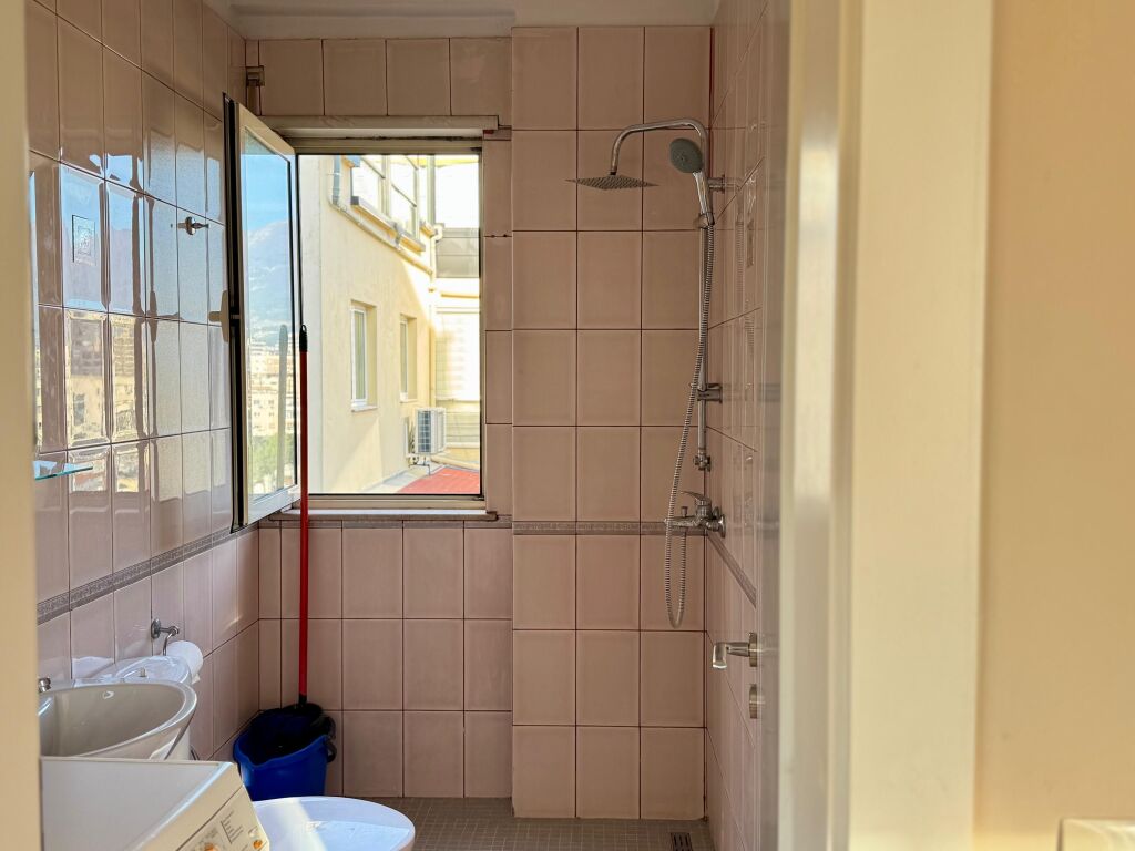 Appartamento 2+1 in Affitto Via Fortuzi