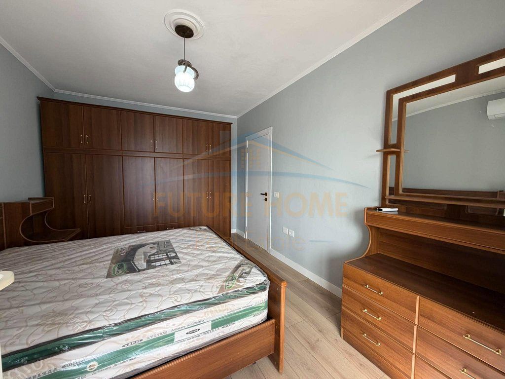 Shitet, Apartament 2+1, Kthesa e Kamzës, Pallatet e Verdha