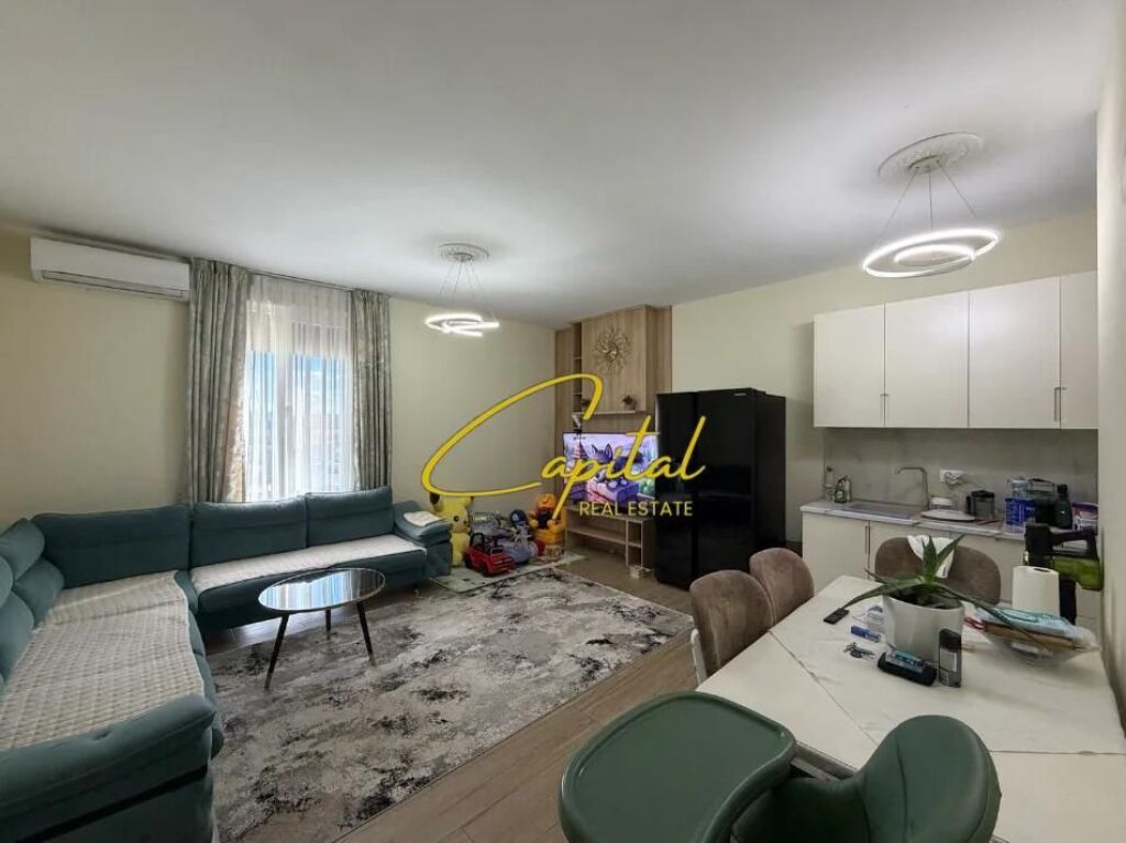 APPARTAMENTO IN AFFITTO 2+1 VIA DIBRA 1000 EURO
