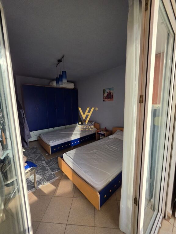 JEPET APARTAMENT 2+1+2+2BLK ME QIRA TE ARENA CENTER 2.000 EURO