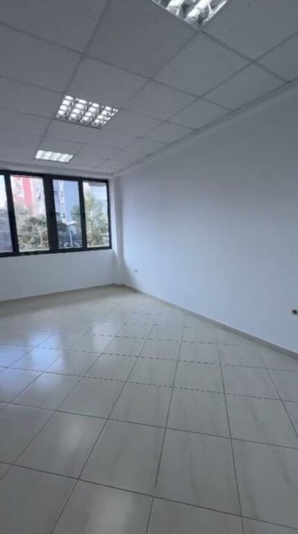 Affitto | Ambjent Biznesi | Rruga Dritan Hoxha | 1500 €/mese