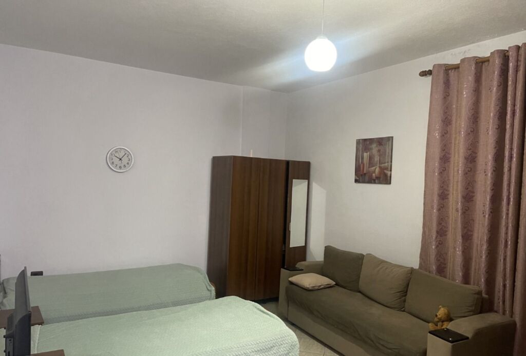 Qera | Garsoniere | Rruga e Dibrës | 300 €/muaj
