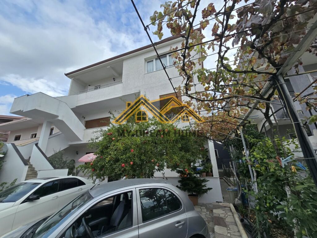 3-STOREY VILLA FOR SALE IN THE AREA OF THE FORMER PORT OF DURRËS!